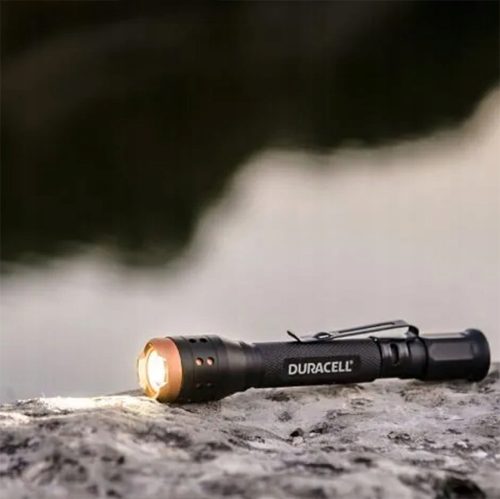 Alumínium LED zseblámpa kézi taktikai elem 2xAAA 150lm 3 mód DURACELL