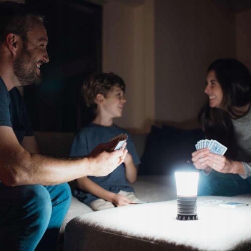 Camping zseblámpa LED elem 3xAA 600lm 5 mód DURACELL