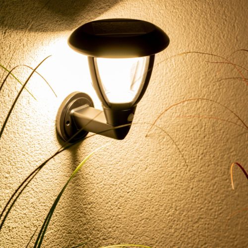 Napelemes kerti fali lámpa emelő LED fali lámpatest mozgás- és szürkületérzékelővel 4000K IP44