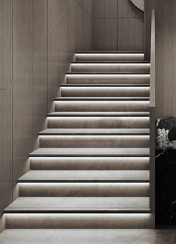 LED szalag 12V 24W 300LED 2835 Hideg 8mm 5m ECOLIGHT