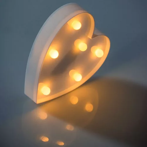 Dekoratív szív éjszakai lámpa 2x AA 1.5V elemmel működik 6x LED MILAGRO EKD3720