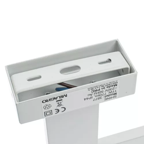 SHINE téglalap alakú fehér fali lámpa 13,8W LED IP44 Fém és Milagro műanyag