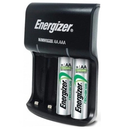ENERGIZER ALAPTÖLTŐ + 4x Univerzális AA 1300mAh akkumulátor