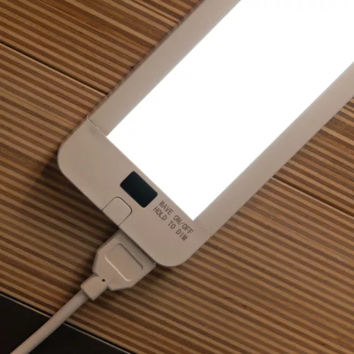 LED DAXA 9W szekrény alatti bútor lámpatest beépített KANLUX érintésmentes kapcsolóval