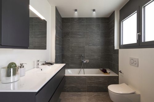 Felületre szerelhető kerek mennyezeti lámpatest Aqilo GU10 IP65 Spot cső fekete KANLUX