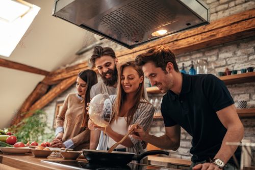 E14 C35 LED izzó 6W = 60W 810lm 2700K 320° KANLUX XLED izzószál