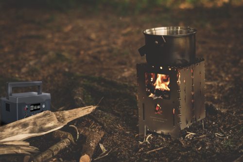 Banki energiatároló Powerbox hordozható mobil erőmű 600W Premium KOBI