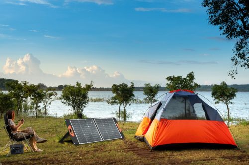 Napelemes fotovoltaikus akkumulátoros panel hordozható összecsukható napfényszóró 100 W KOBI