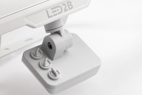 LED reflektor 30W 2400lm 6000K IP44 fehér LED2B KOBI MHC mozgásérzékelővel