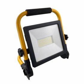   50 W-os hordozható reflektor állványon, semleges színű 4000 000 erős