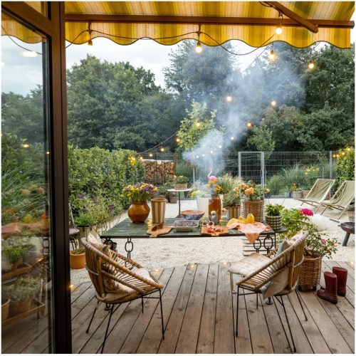 Kültéri kerti füzér fényfüzér 500lm 2700K Meleg fehér 10x E27 fekete IP44 10m Baja Kobi