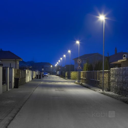 LED utcai lámpa, ipari, közúti lámpatest, 35W, 5950lm, 4000K, semleges, IP66, IK09, szürke, Master Street, Kobi