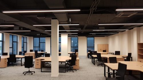 LED lineáris lámpatest 31W 4340lm 4000K semleges IK08 króm Nexline Kobi