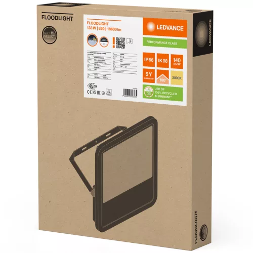 LED reflektor 133W 18600lm 3000K IP66 fekete LEDVANCE reflektor