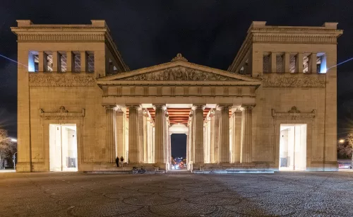 LED-es reflektor kültéri spotlámpa 500W 67500lm 4000K IP65 fekete reflektor Ledvance