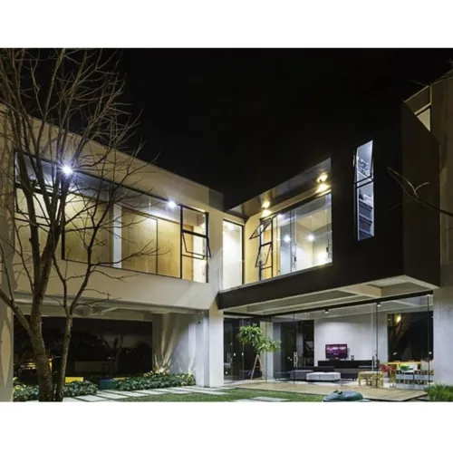 LED reflektor 30W 6500K 2700lm IP65 fekete LEDVANCE ESSENTIAL