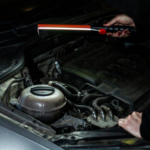 Kézi zseblámpa LED lámpa 5W 400lm 4000K újratölthető autós USB-C LEDVANCE