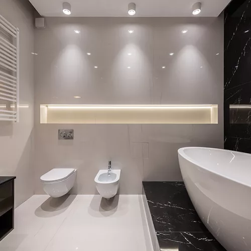 Felületre szerelhető mennyezeti TUBA kültéri lámpa 45W 4725lm 3000K IP65 fehér Ledvance