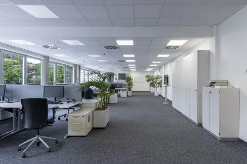 LED panel mennyezeti lámpatest 28W 3640lm 3000K meleg fehér 60x60cm Comfort Ledvance