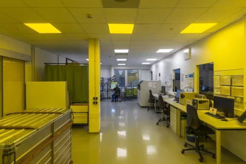 LED Panel Irodai Mennyezeti Lámpa 33W 4320lm 4000K Semleges, Szabályozható Felületre Szerelt Süllyesztett Fehér 60x60cm UGR19 Zigbee Comfort Ledvance