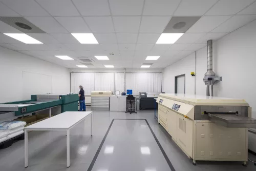 LED panel mennyezeti lámpatest 28W 3640lm 3000K meleg fehér 62x62cm Comfort Ledvance