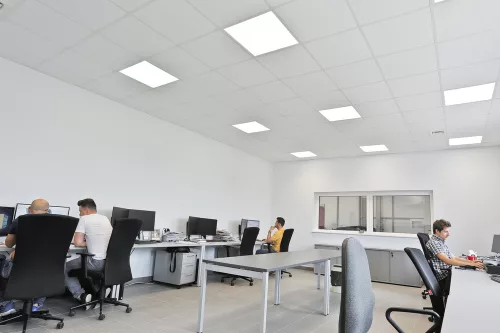 LED panel mennyezeti lámpatest 33W 3630lm 4000K Semleges, szabályozható fényerejű, felületre szerelhető, süllyesztett, fehér, 60x60cm, kompakt, Ledvance