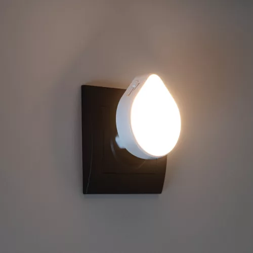 Ulov Kanlux LED konnektorba dugható éjszakai fény, dekoratív, 0,5 W, 30 lm, 3000 K, meleg fehér