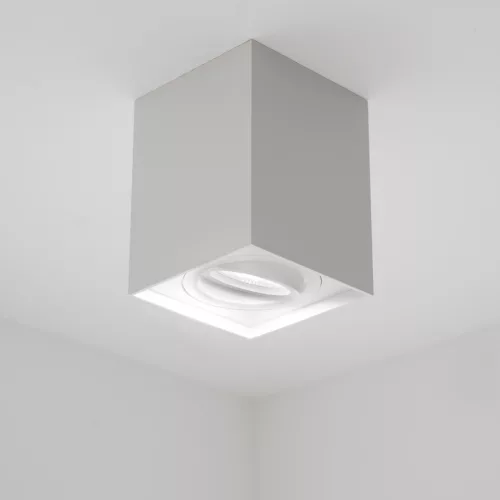Felületre szerelhető HALOGÉN Spotcső rögzítő AMAT-L GU10 Négyzet Fehér 115mm LUMILED
