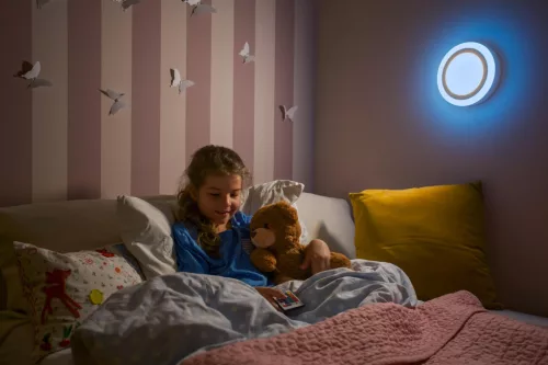 Felületre szerelhető LED panel mennyezeti lámpa SZÍN FEHÉR 28W 1550lm 3000K meleg RGB 40cm LEDVANCE