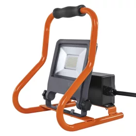   LED-es reflektor 30W 2700lm 4000K + 2x 230V aljzat MUNKALÁMPÁK R-ÁLLVÁNY LEDVANCE Munkavégzés Hordozható
