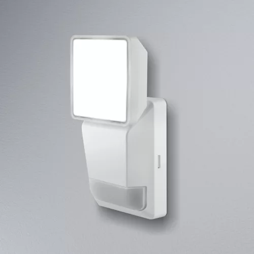 LED reflektor 8W 750lm 4000K IP55 fehér mozgás- és alkonyérzékelővel LEDVANCE Pro Spot Endura