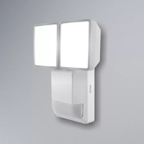 LED reflektor 16W 1500lm 4000K IP55 fehér mozgás- és alkonyérzékelővel LEDVANCE Pro Spot Endura
