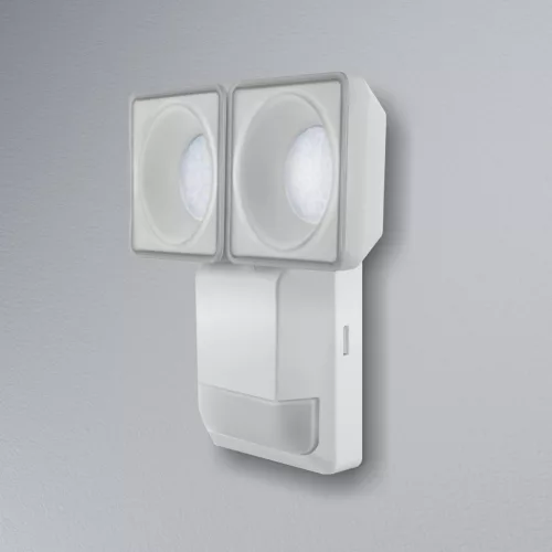 LED reflektor 16W 1500lm 4000K IP55 fehér mozgás- és alkonyérzékelővel LEDVANCE Pro Spot Endura
