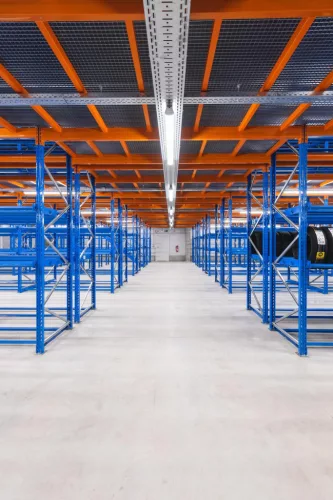 Hermetikus LED porálló lámpa 55W 6700lm 4000K semleges IP66 IK08 szürke nedvességálló Ledvance