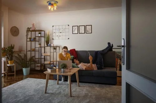 Dekoratív, felületre szerelhető mennyezeti lámpa E27, többszínű dekorral, Ledvance