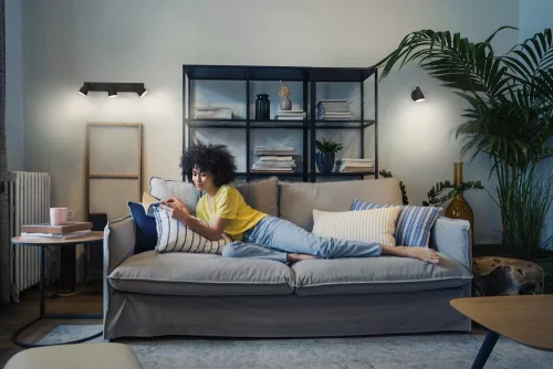 LED Mennyezeti Lámpa Spotlámpa Állítható Spot 4.3W 210lm 3000K Meleg Fekete Spot Ledvance