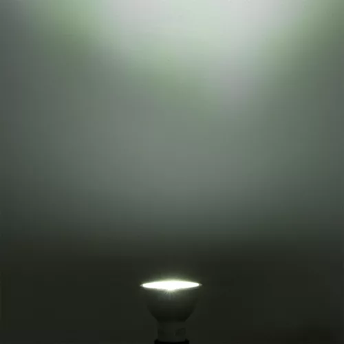 GU10 LED izzó 6W = 50W 580lm 6500K hideg 36° LUMILED