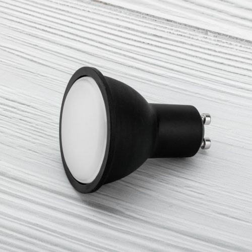 GU10 LED izzó 6W = 60W 580lm 6500K hideg 120° fekete LUMILED