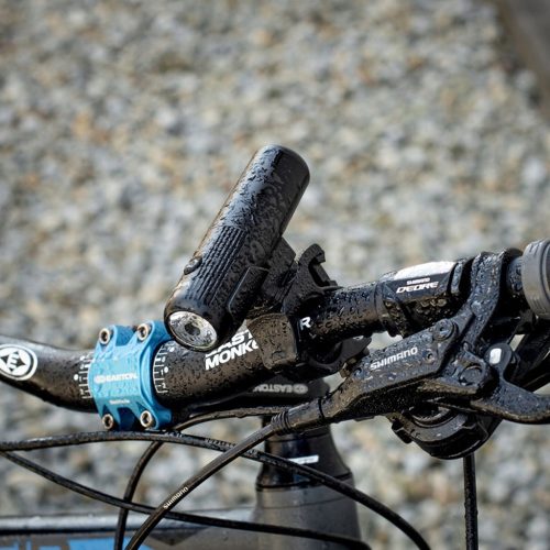 Zseblámpa LED kerékpáros fényszóró USB-C tartó 5 mód 450lm IPX6 VAYOX