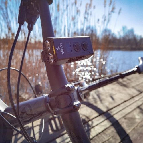 Zseblámpa LED Kerékpár Fényszóró USB-C Tartós Világítás 10 mód 750lm IP65 Funkció Powerbank VAYOX