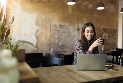 E27 B35 LED izzó 2.5W = 25W 249lm 4000K Semleges 180° LUMILED