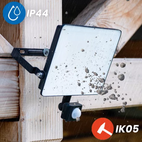 LED Reflektor AZZLER 50W 6000lm 4000K IP44 Kültéri Halogén Lámpa Mozgásérzékelővel Fekete LUMILED