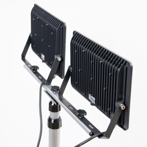 LED reflektor lámpa 2 x 100W állványon GLAREX 4000K LUMILED