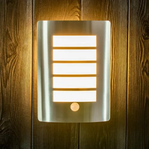 Kültéri kerti fali lámpa E27 NIGELLA mozgás- és szürkületérzékelővel