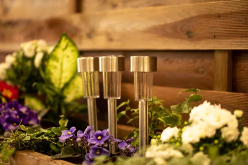 LED napelemes kerti lámpa szegecses króm 6500K PALIS LUMILED