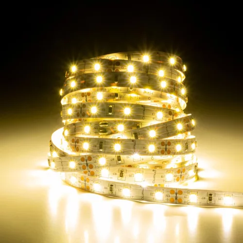 Szett LED szalag szalag 12V 24W 300LED SMD 2835 semleges 8mm 5m + tápegység