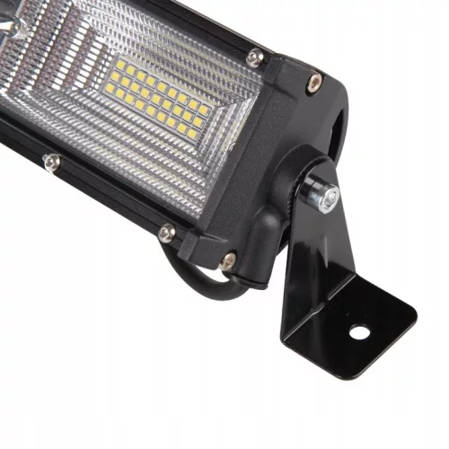 Masterled nagy hatótávolságú terepjáró LED munkalámpa 550W 55000lm 6000K hidegfényű IP67