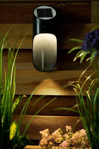 Napelemes kerti fali lámpa LED homlokzati lámpa 5000K mozgásérzékelő fekete