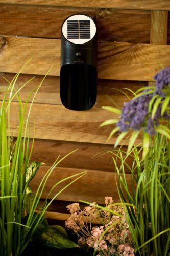 Napelemes kerti fali lámpa LED homlokzati lámpa 5000K mozgásérzékelő fekete