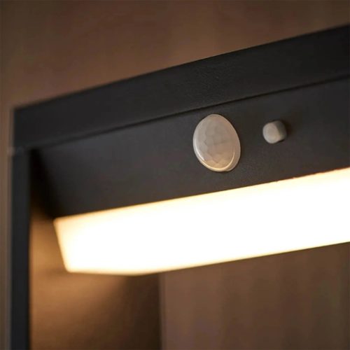 Napelemes kerti lámpa LED álló, dekoratív oszlop alakú mozgás- és alkonyérzékelővel IP54 4000K